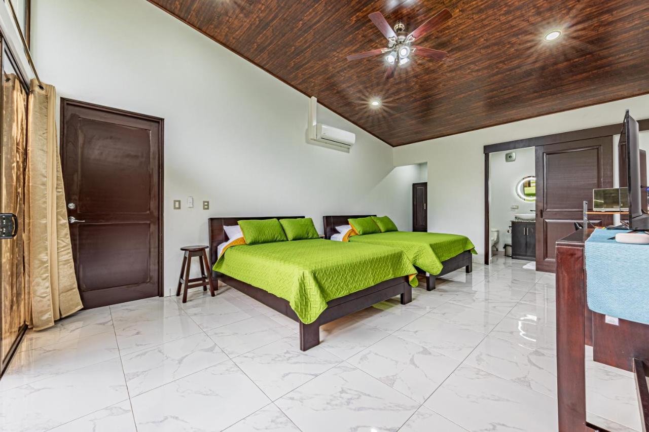 Shalom Chamo Villas Uvita Luaran gambar