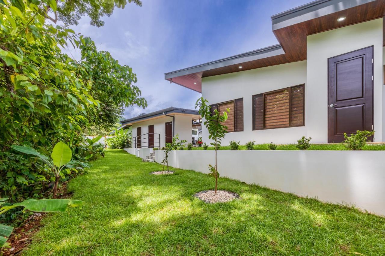 Shalom Chamo Villas Uvita Luaran gambar